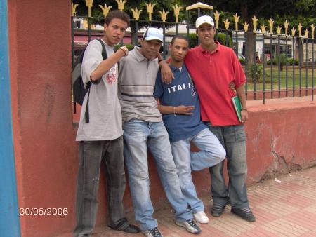 c moi avec mes amis de l'ecole